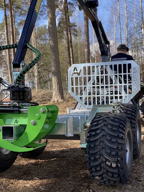 Avestavagnen Forester plus Multistick | Tømmervogner | Norlog AS