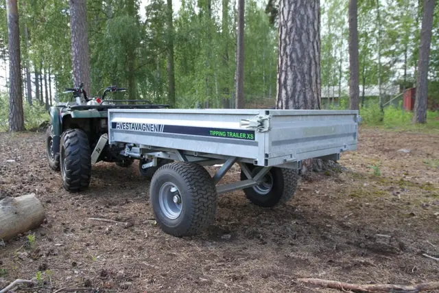 Avestavagnen tipping trailer XS grass | Tømmervogner | Norlog AS