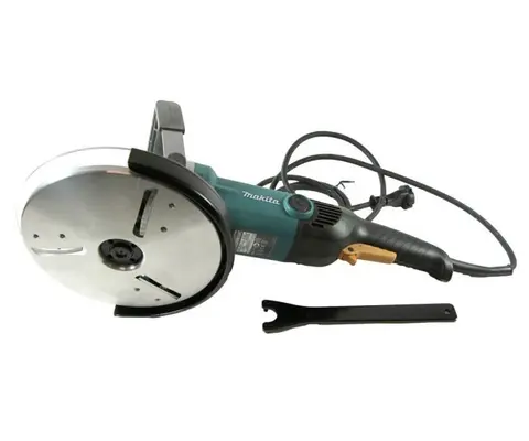 Makita T&#248;mmerfres komplett 2000W