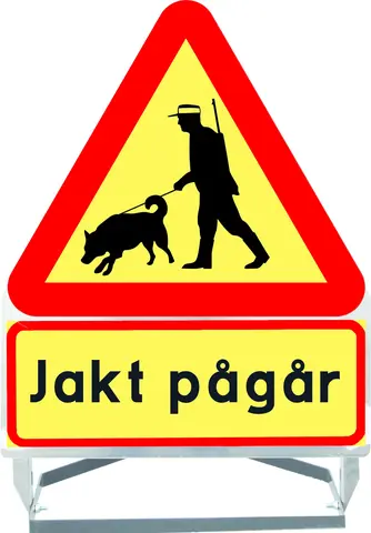 Varselskilt - jakt p&#229;g&#229;r Bilde - hund i b&#229;nd