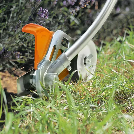 Stihl kantskjærer FCB-KM | STIHL ryddesager | Norlog AS