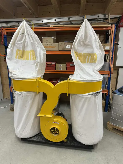 Frontier DC3 3-fas sponavsug 2,2kW med slanger og koblinger 