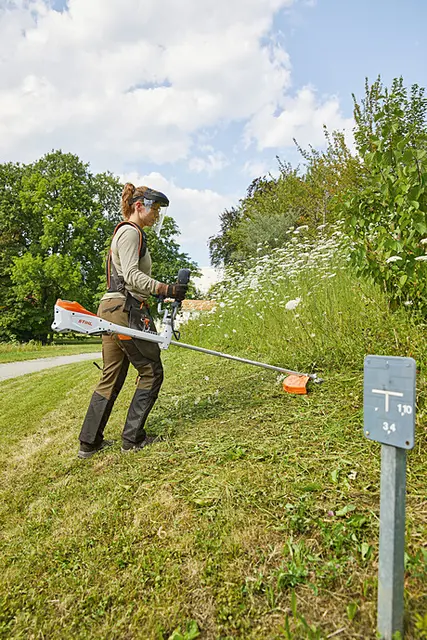 STIHL FSA 135 batterigresstrimmer Enhet, Ap-system 