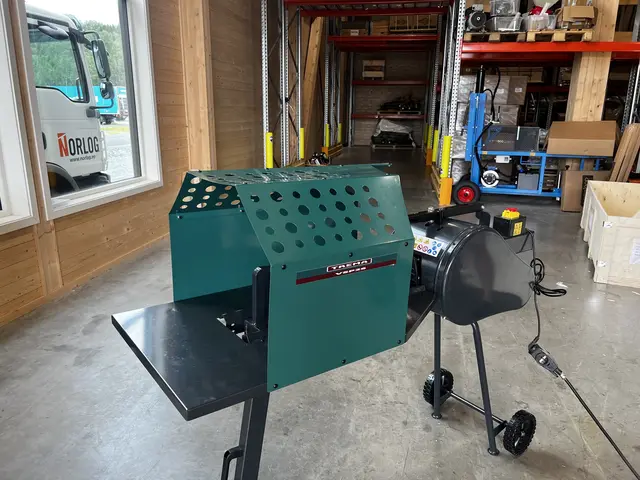 Trema VSP 26 Vedkløyver 7tonn, 1,1kW 230V 